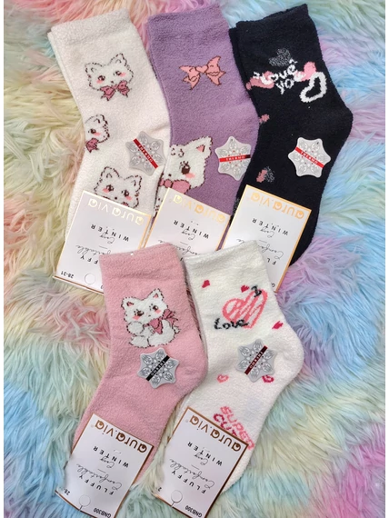 24-35 Pihe puha cicás téli zoknicsomag